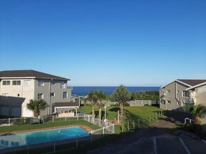 Pool - Uvongo Chalet 11 Room 201 (Margate)