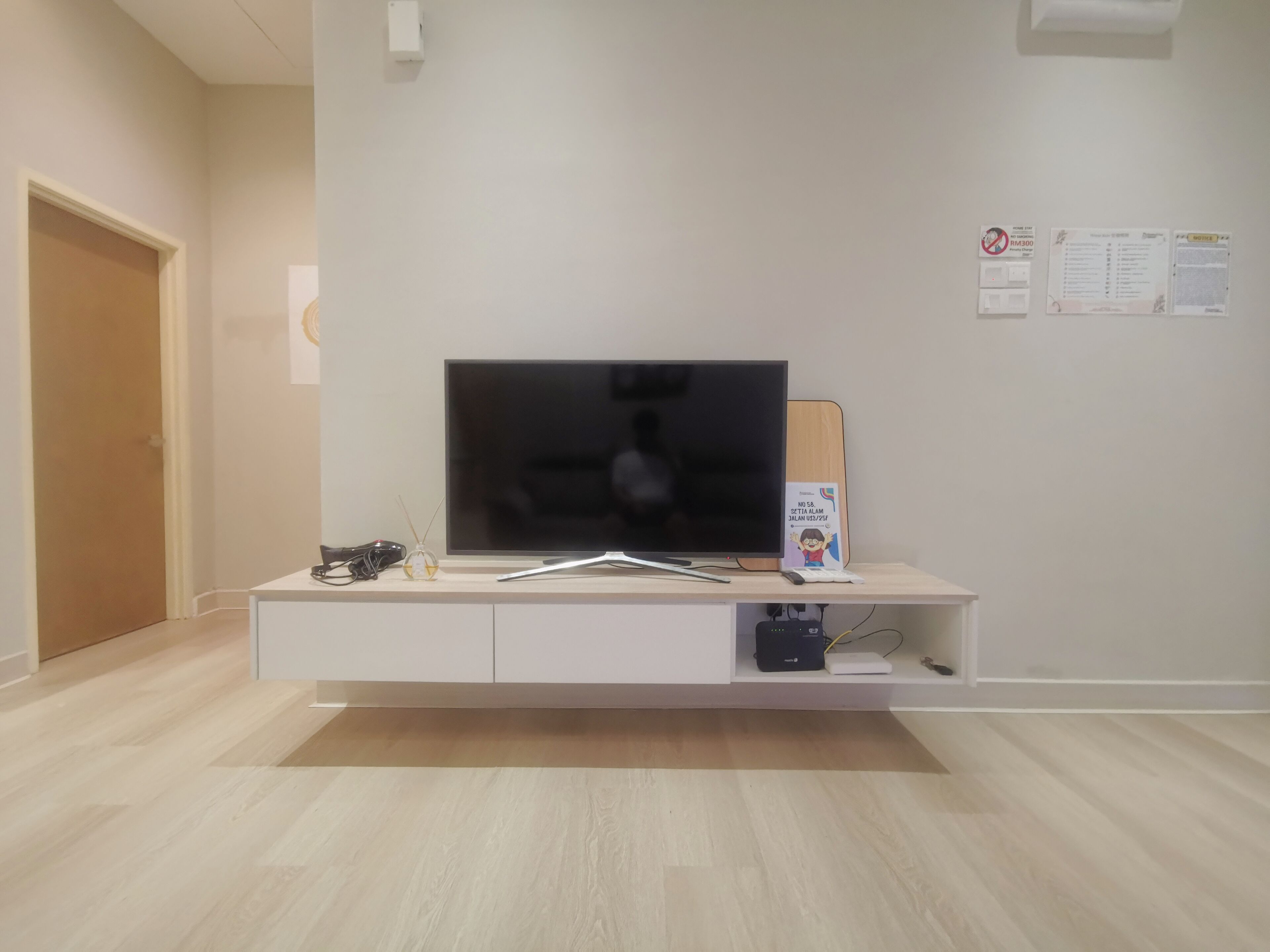 Rumah, 3 kamar tidur | Area keluarga | Televisi layar datar 40-inci dengan saluran TV kabel