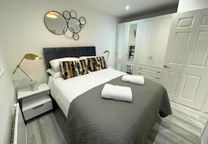 3 Schlafzimmer, Bügeleisen/Bügelbrett, kostenloses WLAN