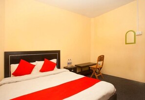 客房, 阳台, 城市景观 | 办公桌、熨斗/熨板、免费 WiFi