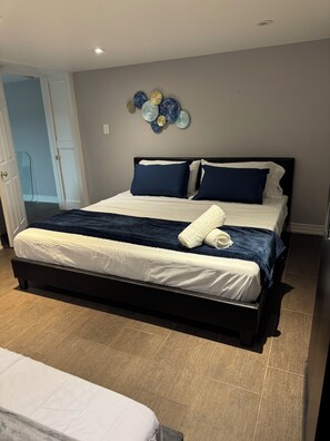 2 bedrooms, WiFi, bed sheets