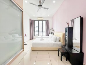 Apartment, 3 Bedrooms | 3 bedrooms, iron/ironing board