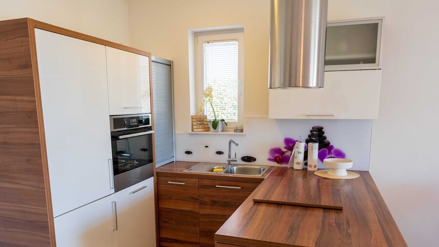 Charming Three Bedroom House Turanj