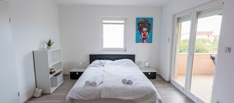 Charming Three Bedroom House Turanj