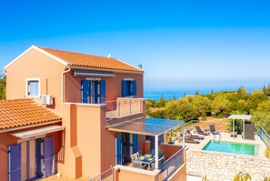Villa | 3 bedrooms - Villa Canova in Ionian Islands (Kefalonia)