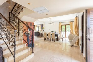 Villa | 4 Schlafzimmer