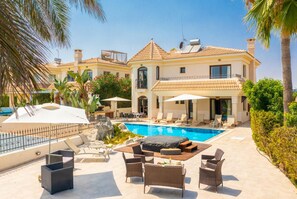 Villa | 4 Schlafzimmer