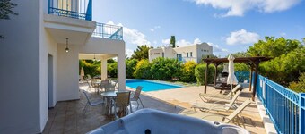 Villa Apollonas in Peyia