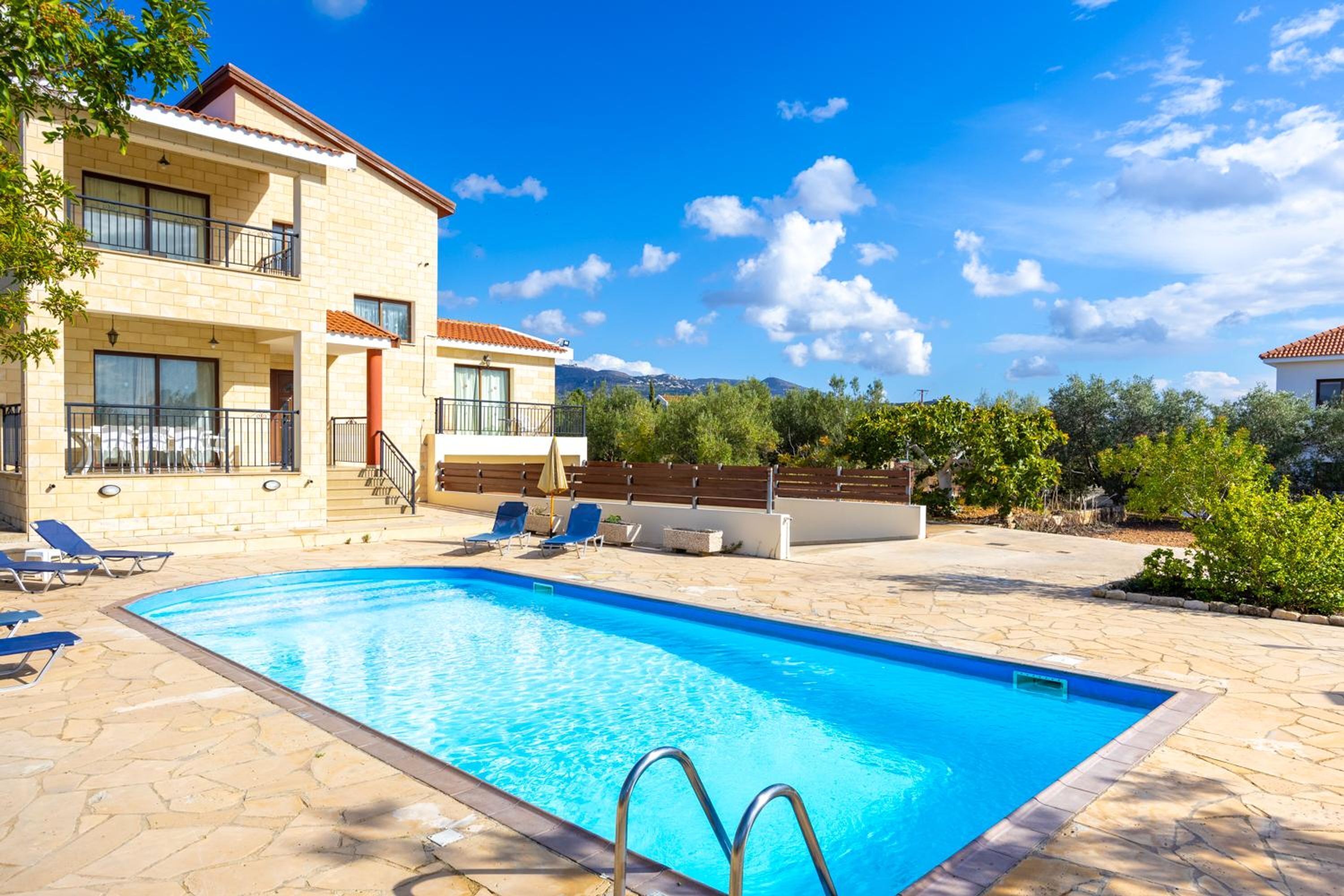 別墅 | 4 間睡房