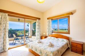 Villa | 3 bedrooms - Villa Natasha in Peyia (Pegeia)