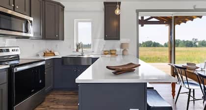 Modern Farmhouse Retreat in Teton Valley, near Grand Targhee