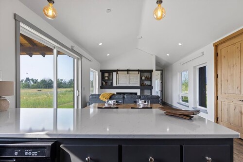 Modern Farmhouse Retreat in Teton Valley, near Grand Targhee