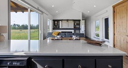 Modern Farmhouse Retreat in Teton Valley, near Grand Targhee