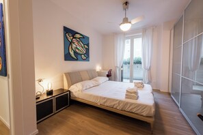 3 chambres, fer et planche à repasser, Wi-Fi gratuit