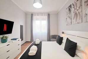 Apartment, 1 Bedroom, City View | Living room - Colosseo-san Giovanni, New Apartment Wi-fi & A-C (Rome)