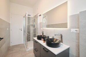 Apartment, 1 Bedroom, City View | Bathroom - Colosseo-san Giovanni, New Apartment Wi-fi & A-C (Rome)