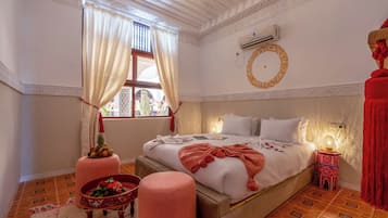 Lits bébé (gratuits), Wi-Fi gratuit, draps fournis
