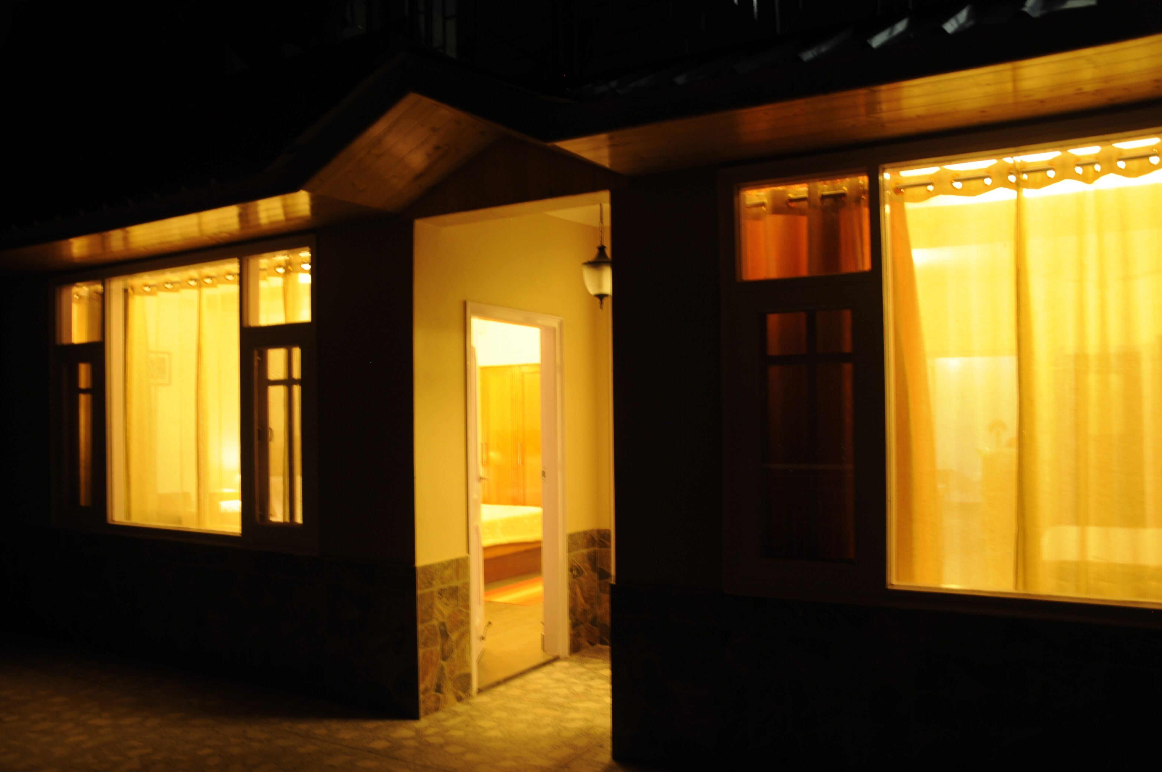 Deluxe Double Room, Mountain View | Terrace/patio