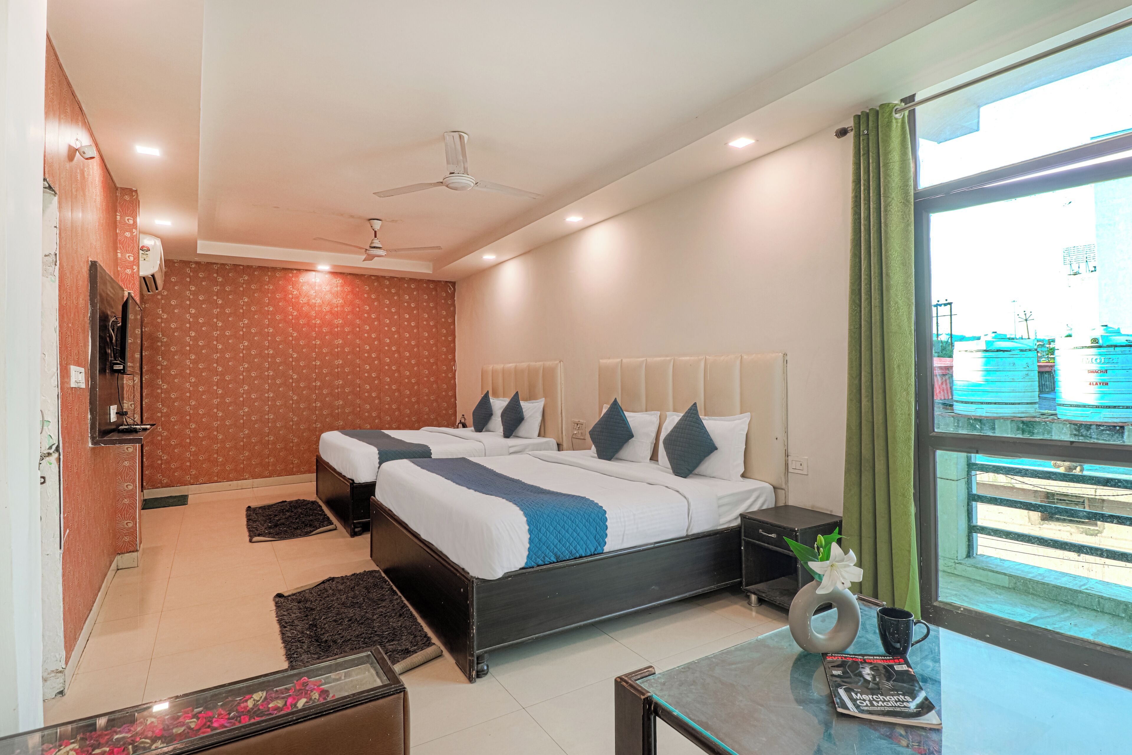 Family Room | Free WiFi