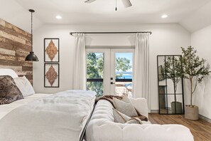 3 室のベッドルーム、アイロン / アイロン台、旅行用ベビーベッド、WiFi