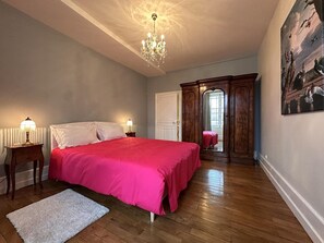 4 chambres, Wi-Fi gratuit, draps fournis