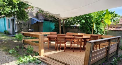 Authentic house with large garden and modern comfort in Lurcy-Lévis