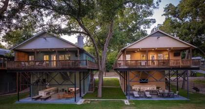 2 Lakefront Homes | Great for Families | Sleeps 24