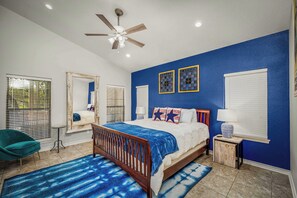 3 sovrum, skrivbord, strykjärn/strykbräda och wi-fi