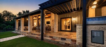 New Pool + Lake Access | Fire Pit | Sleeps 20 |