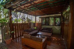 Zimmer, 1 Schlafzimmer, Raucher, Balkon | AuĂenbereich
