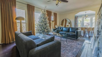 TV, fireplace, offices