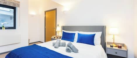 2 bedrooms, iron/ironing board, travel crib, free WiFi