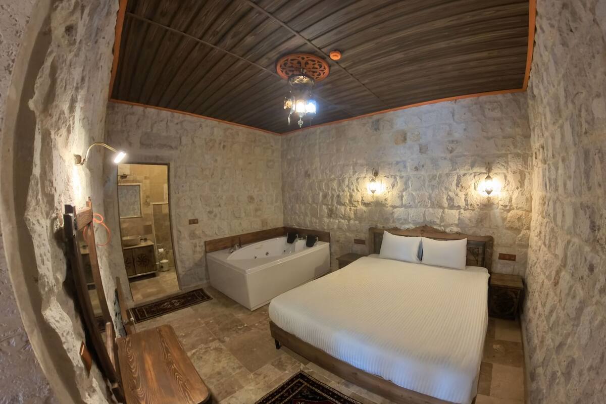 Suite studio romantique | Minibar, bureau, espace de travail pour ordinateurs portables
