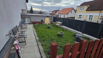 Apartment, 1 Bedroom, Smoking | Terrace/patio
