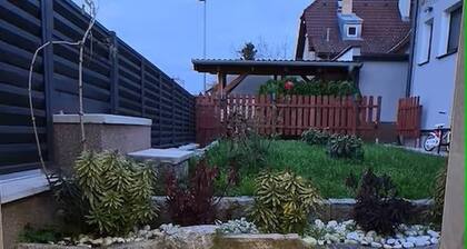 Vu's Home-apartment Garden 30m2