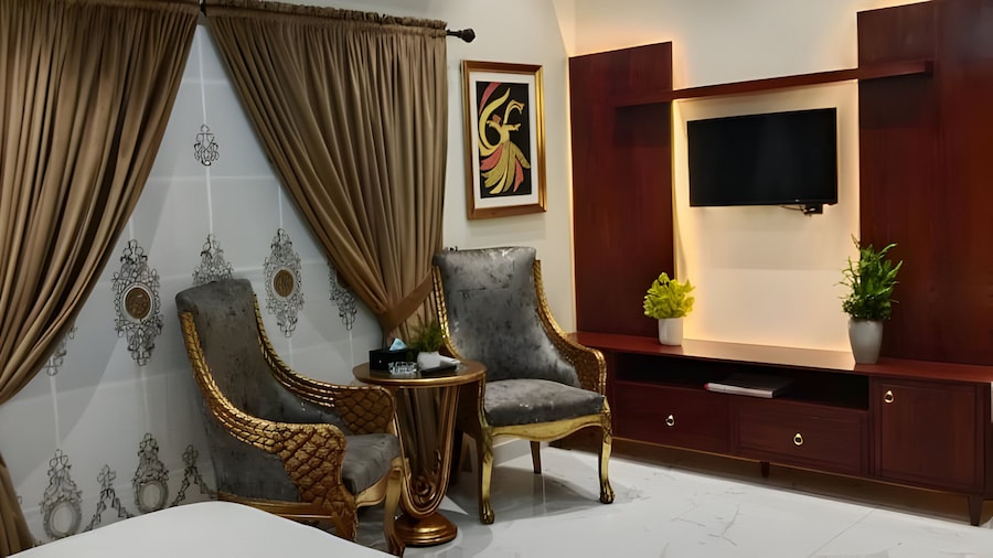 Diplomat Fort Boutique Hotel