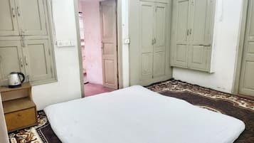 Family Studio, Balcony, City View | Free WiFi