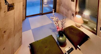 Stay in the local shopping district! Excellent access to central Tokyo (Shibuya, Shinjuku, Ueno, Tokyo)