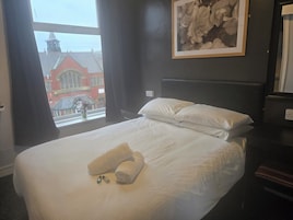 Basic Double Room | Free WiFi