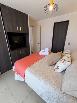 1 bedroom, iron/ironing board, free WiFi, bed sheets - Beautiful apartment steps away from Cavancha beach (Iquique)