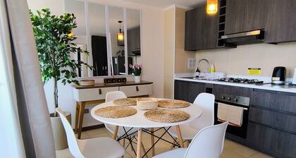 Beautiful apartment steps away from Cavancha beach