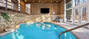 Windrush: Indoor Pool/Hot Tub/Sauna/Arcade