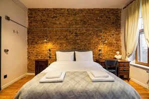 4 Schlafzimmer, Bügeleisen/Bügelbrett, Reisekinderbett, WLAN