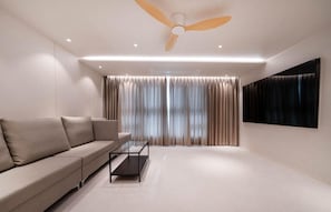 家庭套房, 2 间卧室, 无烟房 | 高档床上用品、羽绒被、隔音、免费 WiFi