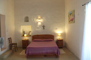 House, 3 Bedrooms, Smoking, Private Pool | 3 bedrooms - Farmhouse With Pool and Valley Views (Munxar)