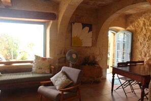 House, 3 Bedrooms, Smoking, Private Pool | Interior - Farmhouse With Pool and Valley Views (Munxar)