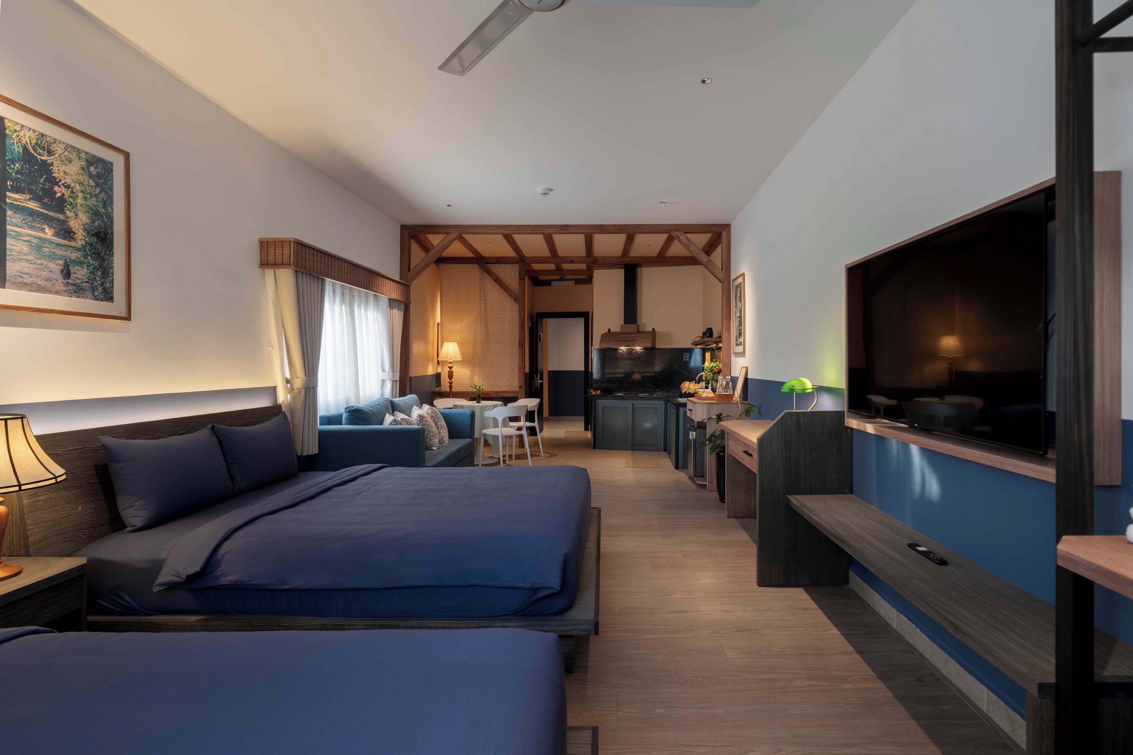 Family Studio | Peralatan tempat tidur hipoalergenik, bar mini, meja 