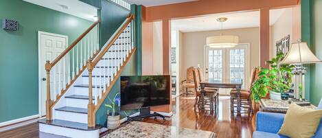 House (3 Bedrooms) | Interior