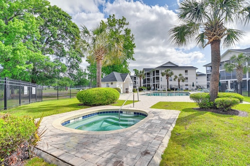 4 Mi to Beach: Golf Getaway at River Oaks Resort!