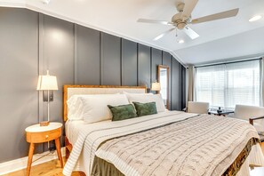 House (4 Bedrooms) | Interior